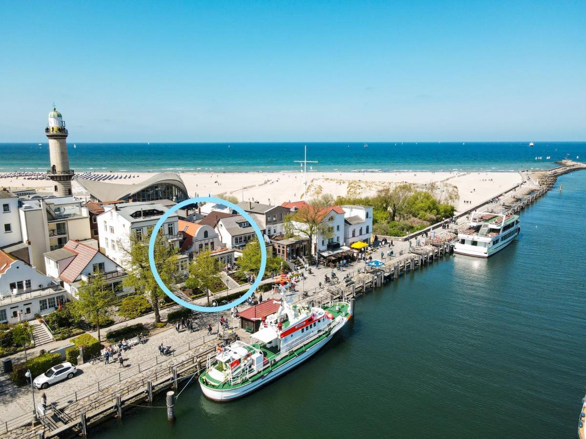 Kapitaenshaus In Wasserlage! Traumapartments Warnemuende 罗斯托克 外观 照片